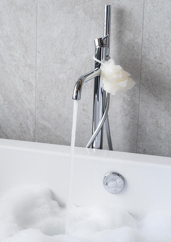 Efficiency and Style: The Benefits of an OEM Shower Bath Mixer